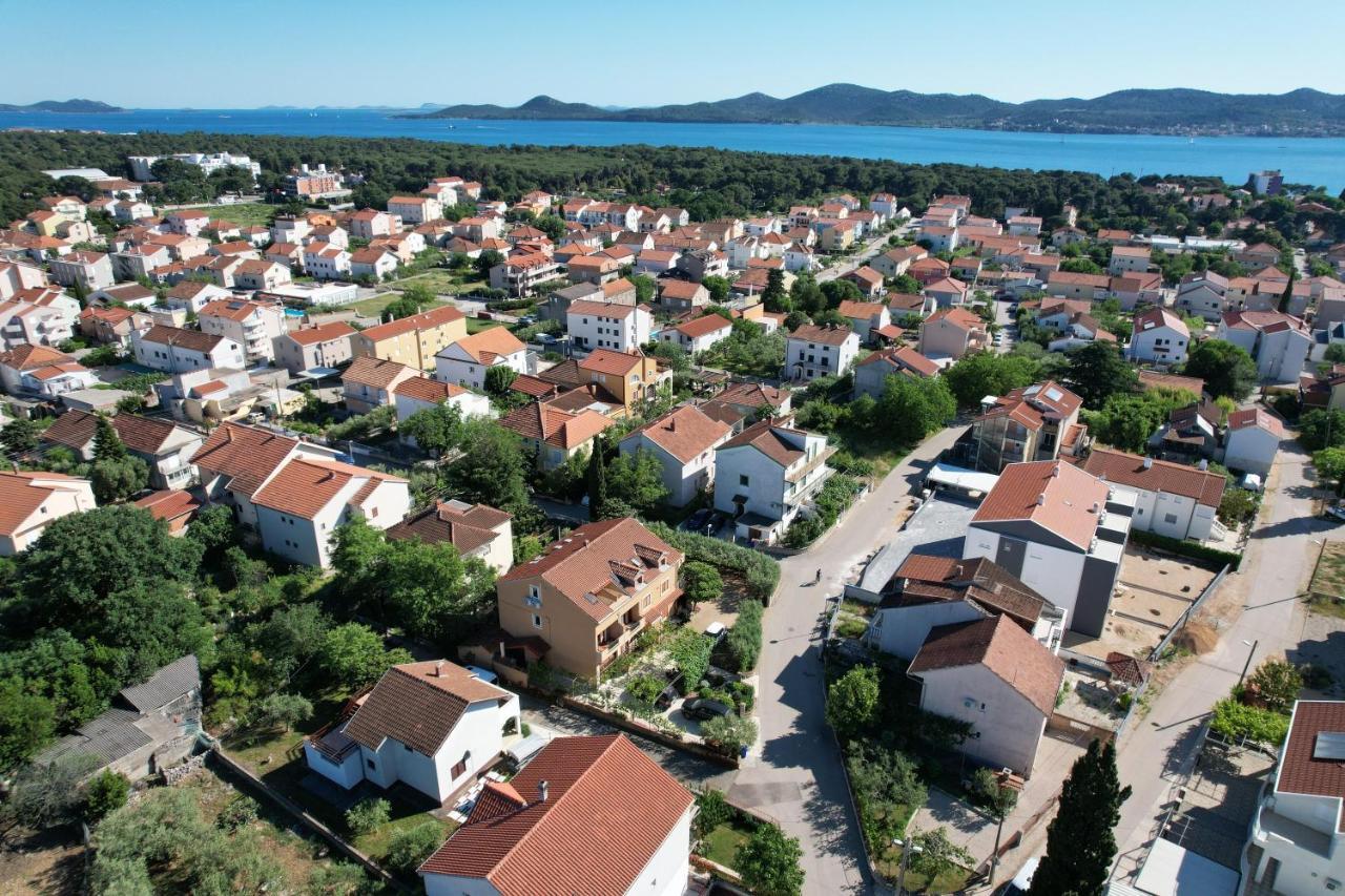 Apartments And Rooms Sinka Biograd Na Moru Εξωτερικό φωτογραφία