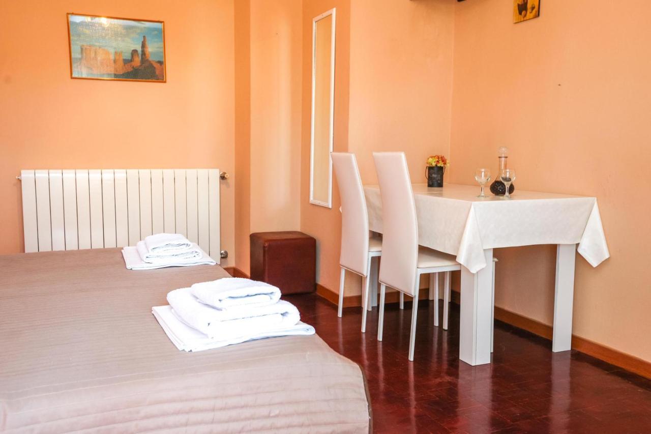 Apartments And Rooms Sinka Biograd Na Moru Εξωτερικό φωτογραφία