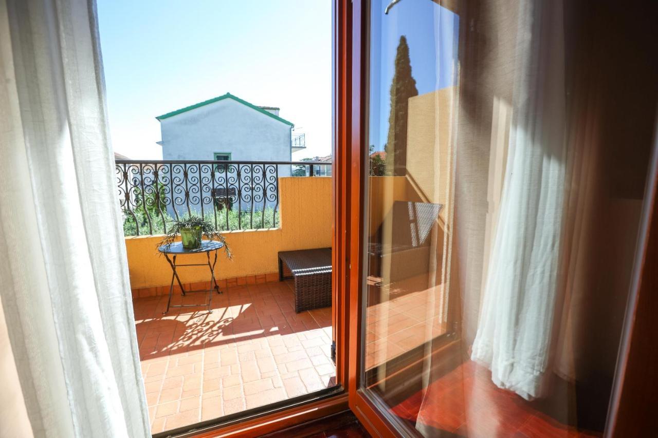 Apartments And Rooms Sinka Biograd Na Moru Εξωτερικό φωτογραφία